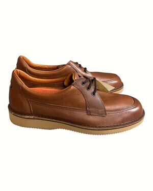 NWT Vintage Dexter Men’s Size-9 Double Wide Brown Leather Lace Vibram Sole Shoes